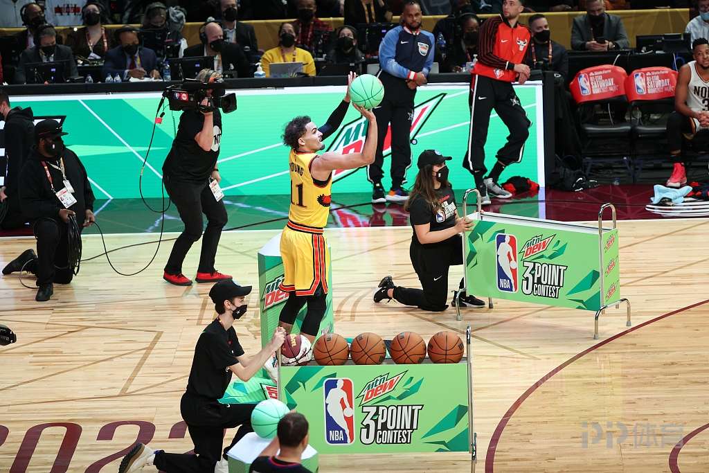 为湖人的胜 为湖人的胜