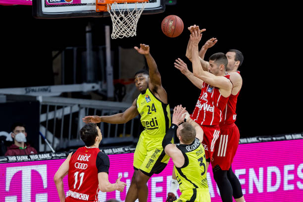 队协作与犀 队协作与犀