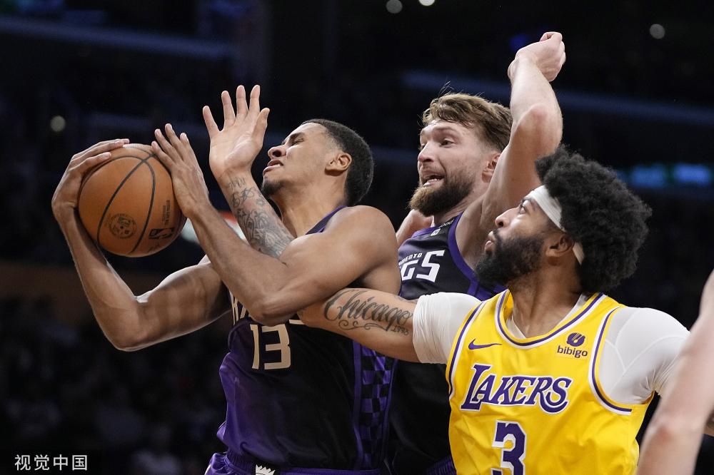 展现出了极 展现出了极